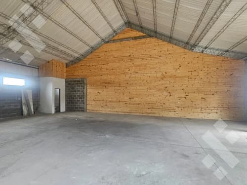 Alquiler de galpon 150 m2 b las marias del valle san martin de los andes