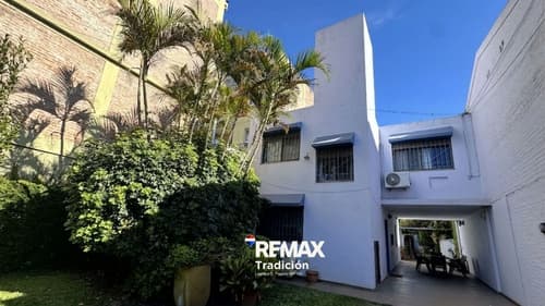 Casa en venta zona unne resistencia chaco