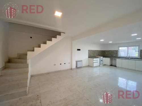 Vende duplex en barrio los cerezos ii plottier