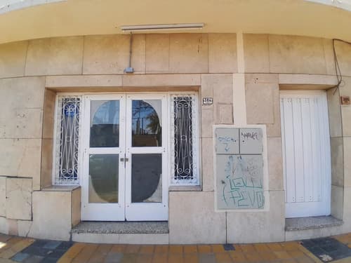 Local comercial con sotano 90m2 capital en San Juan — foto 1