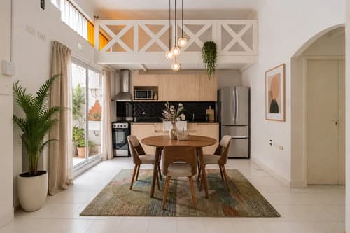 Departamento 2 ambientes con escritorio y patio en San Luis — foto 1