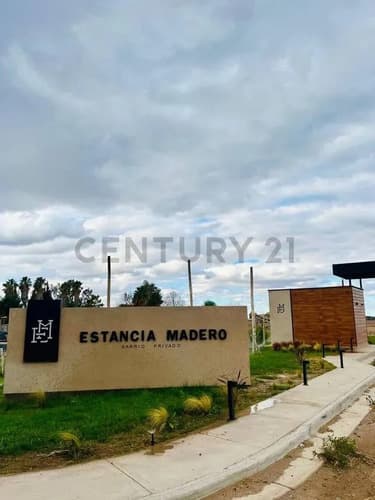 Venta de lote en barrio privado estancia madero en Mendoza — foto 1