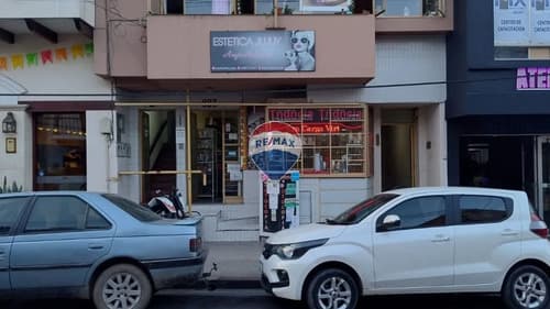 Venta casa comercial 12 ambientes 240m b centro en San Salvador de Jujuy