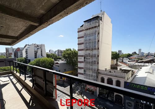 1 12 ambientes av san juan al 3900
