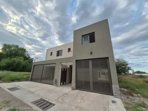 Venta departamento 2 dormitorios 10 seccion residencial los cerros con cochera en Mendoza