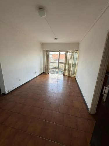Departamento de 2 ambientes con cochera alquiler por 24 meses chauvin mar del plata en Mar del Plata