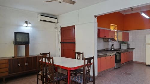 Venta de casa 3 dorm calle presbitero gorriti en Santiago del Estero