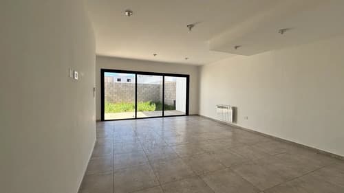 Duplex oportunidad 3 dorm 3 banos en quebradas de manantiales en Córdoba Capital — foto 1