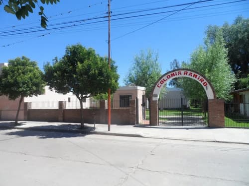 Se vende complejo turistico en cosquin zona centrica