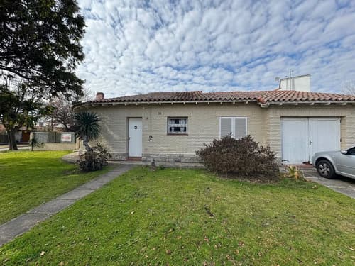 Casa chalet en venta en barrio uno ezeiza gba zona sur en GBA Sur — foto 1