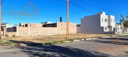 Terreno en barrio manzanar en Cipolletti — foto 1