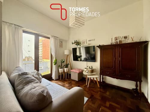 Venta departamento 3 ambientes con dependencia y balcon a la calle en la perla mar del plata en Mar del Plata