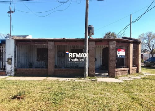 Casa en venta 3 dormitorios zona terminal en Resistencia