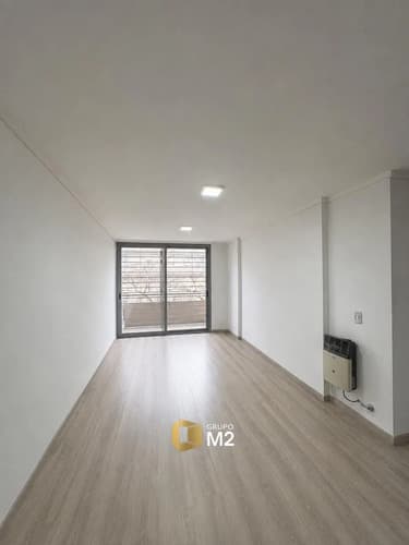 Dpto en venta 1 dorm frente c balcon a mtrs de bv san juan en Córdoba Capital — foto 1